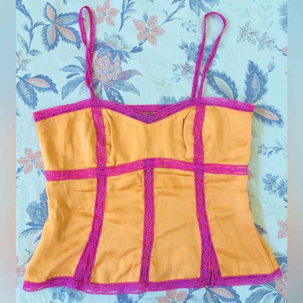 Adorable and sexy silk top, side zipper, M